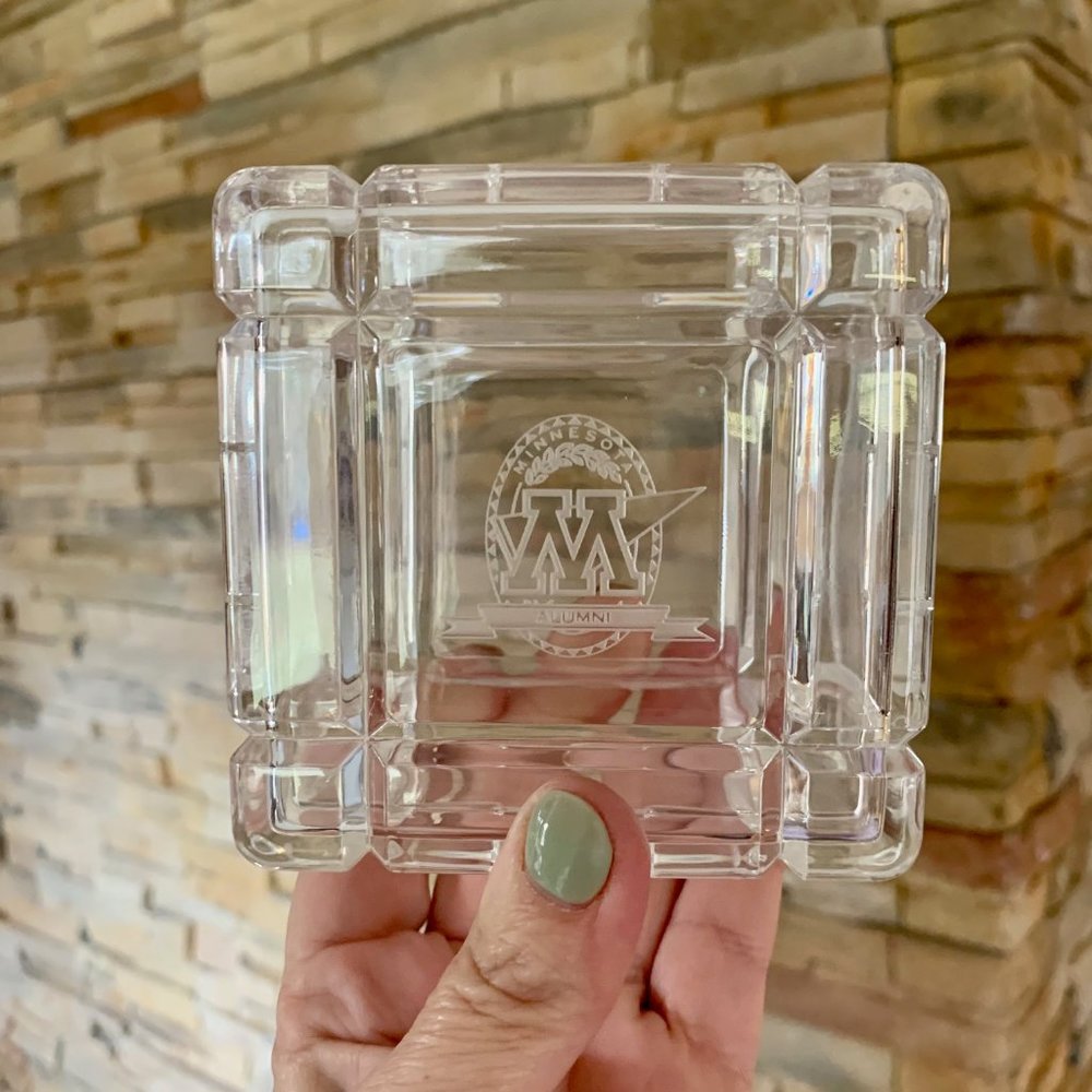 University of Minnesota Alumni Crystal Box • New!